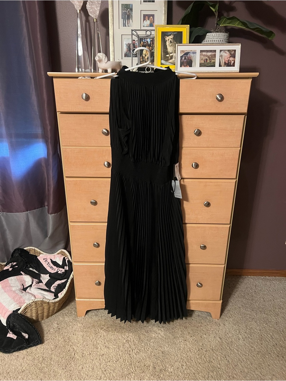 MARINA Black Pleated Dress